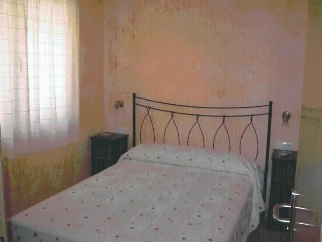 Hostal Valle Del Iregua-1