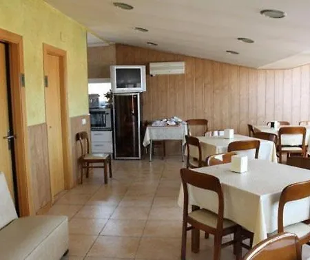 Hostal Valle Del Iregua-3